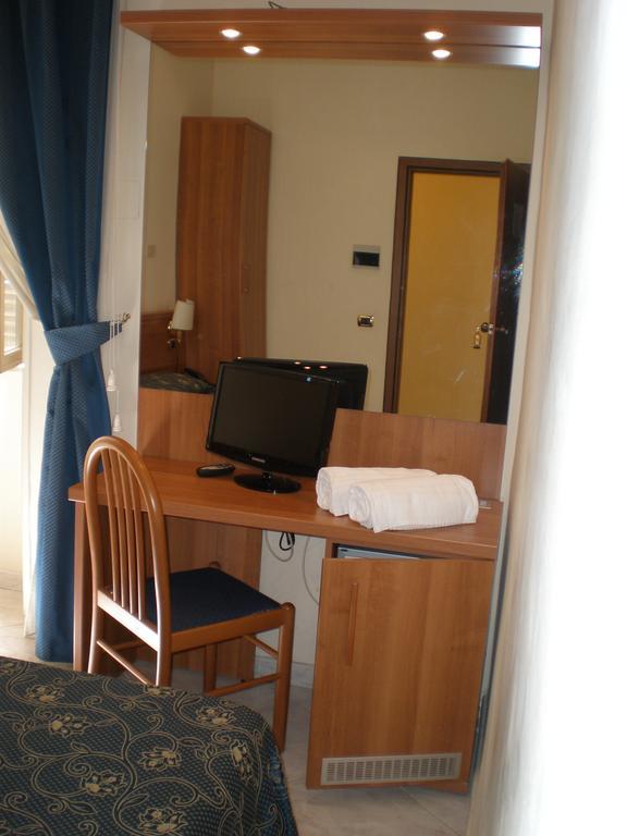 Galli Hotell 2*